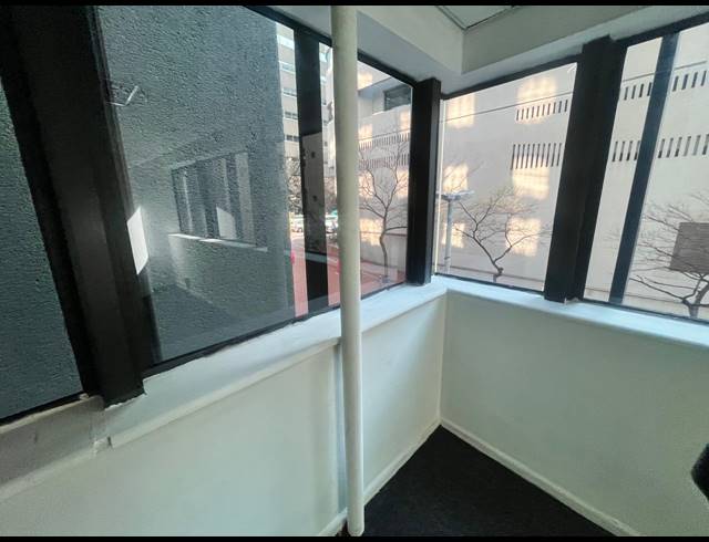 154M² BUSINESS TO LET IN CAPE TOWN CITY CENTRE